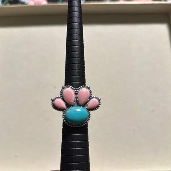 Turquoise Ring - Picture 8 of 8